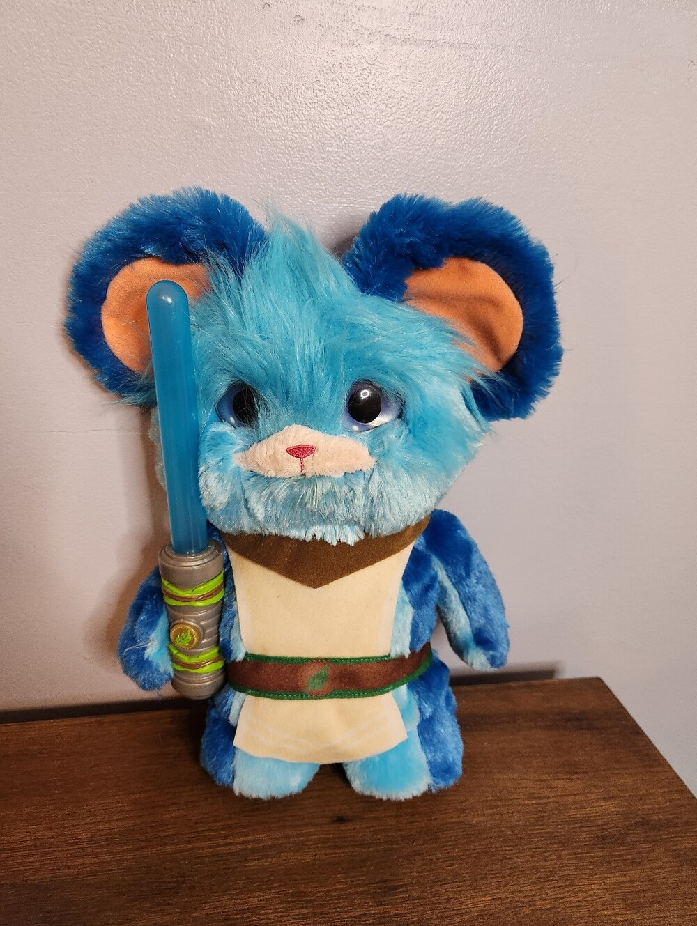 Star Wars Young Jedi Adventures Jabberin' Jedi Nubs Plush W/Lightsaber And Sound